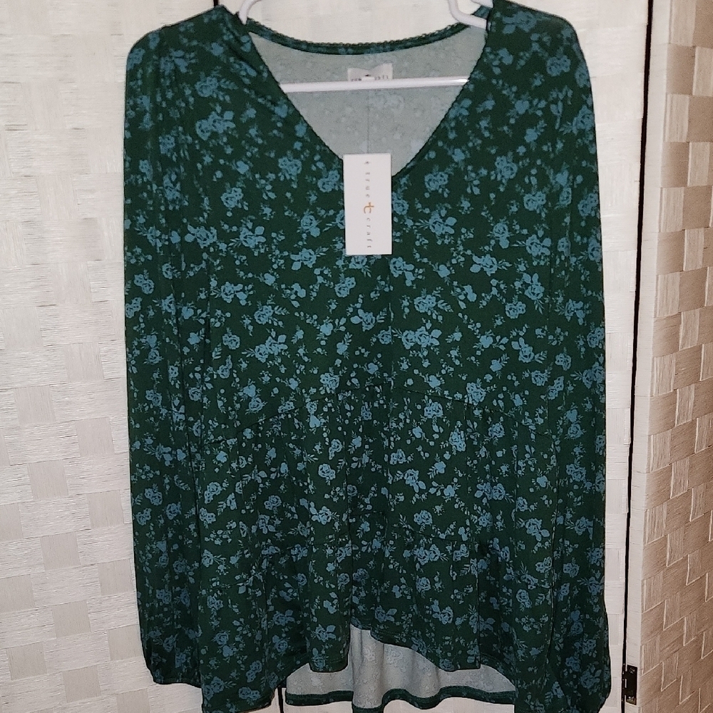 True Craft Green Relaxed Blouse M NWT